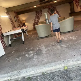 Game area with lounge atmosphere