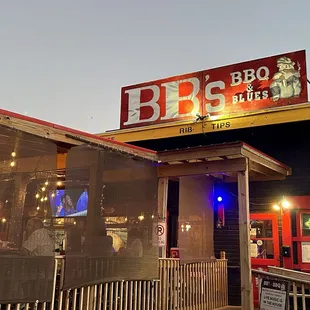 BBs