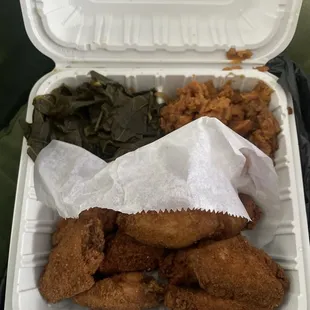10 Party Wings w/ 2 Sides