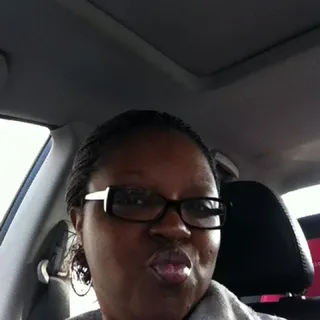 Dayna L.