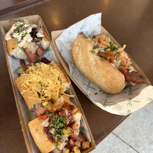 Three Little Pigs &amp; Mardi Gras Smoked Crawdog