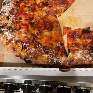 Amazing pizza and great dessert   The owner is very impressive best customer service I've ever had