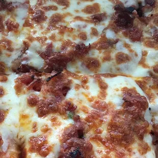 I love how it&apos;s covered with cheese and the toppings are basically under the cheese.