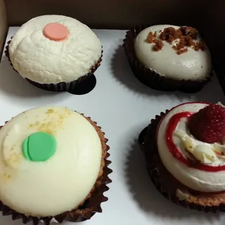 White Chocolate Raspberry Cupcake