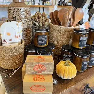 Good to see Thanksgiving things out still!