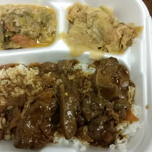 Pepper steak with Okra and cabbage,  very delicious