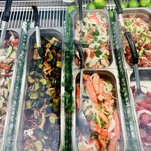 The crab salad and cucumber kimchi are perfect to increase your appetite