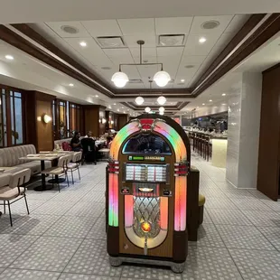 Juke box!