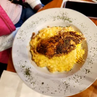 Grilled red fish and grits