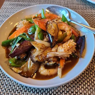 Spicy Eggplant with seafood