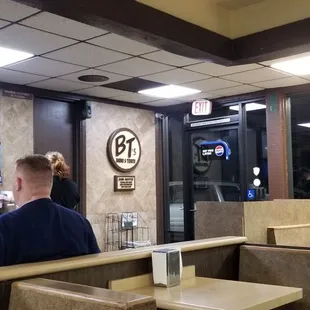 sushi and sashimi, interior