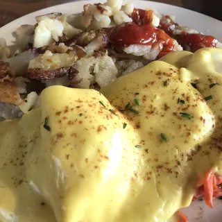 Smoked Salmon Benedict