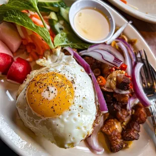 Spicy Pork Belly Rotisserie with Broken Rice