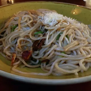 Garlic Crab Noodle