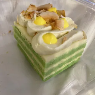 Ba Bar Passionate Pandan Cake