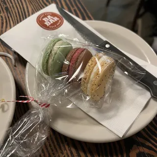 Macarons Gift Bag (3)