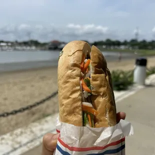 Banh mi