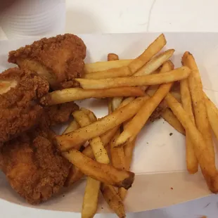 fried chicken, chicken wings and fried chicken, bbq chicken, bbq wings, fried chicken wings, chicken, chicken wings, poultry, food