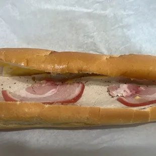 They gave only 2 pieces each ‍ $6 each nothing free like others