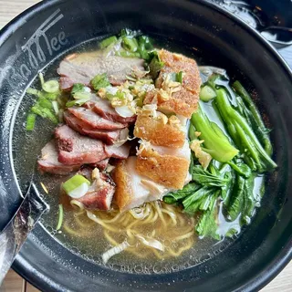 N11 BA MEE House Noodle Soup
