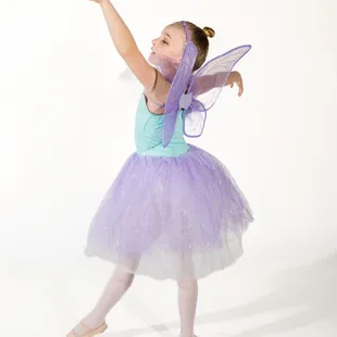 BA Studios offers ballet, jazz, and hip hop for ages 6-17.
