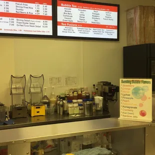 Bubble teas, Frappuccino, Iced coffee, Tea Fusions, Beer, Lemonade, and Fountain drinks.