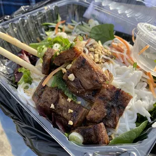 Vermicelli Noodles with Soy Meat Grilled