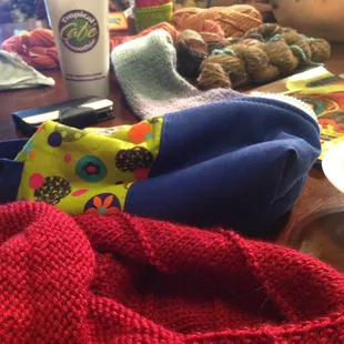 Thursday morning knitting!