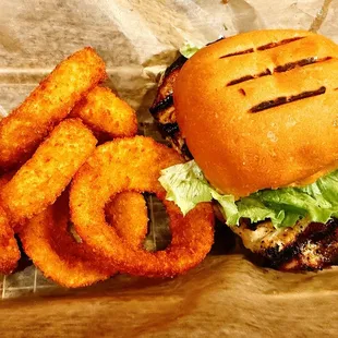 Grilled Chicken Burger w/ onion rings