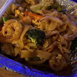 47. Drunken Noodle Seafood