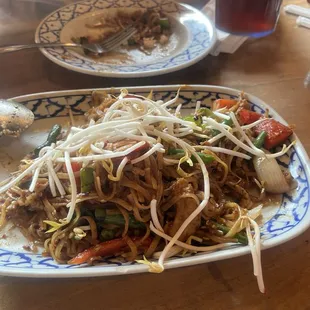 food, chicken wings, chicken, poultry, fried chicken wings, chicken wings and fried chicken, fried chicken, bbq wings, bbq chicken