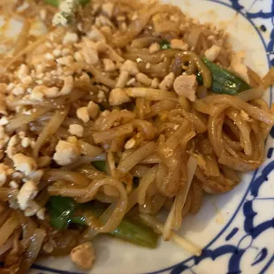 noodles, noodle soup, ramen, ramen and noodles, food, noodle dish