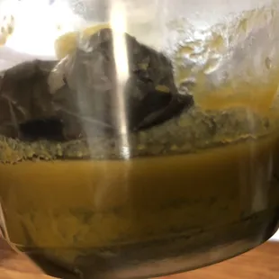 Look at all the grease in the freshly made grape leaves