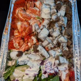 Mix meat platter with white sauce