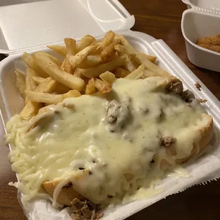 Philly Cheese Steak - Extra cheese