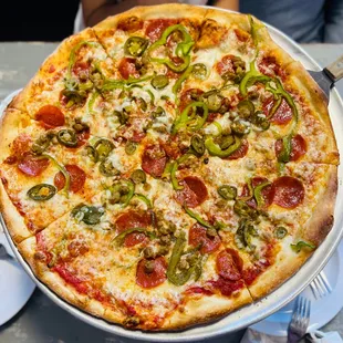NY style pizza 4 toppings