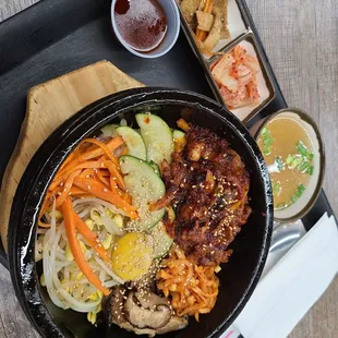 Spicy pork bibim bap