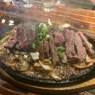 Steak with mushrooms.. one of my fave here