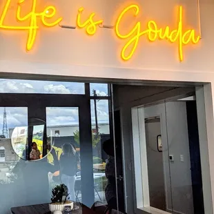 Instagram: @telephonesmoothie