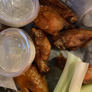 Barbecue wings