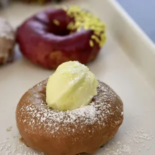 donuts, food, dough desserts
