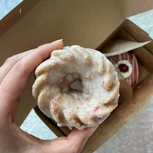 Vanilla Cruller