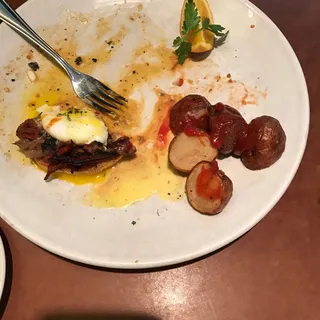 Fire Roasted Tomato Benedict