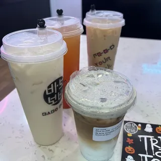 BLACK SESAME CREAM LATTE