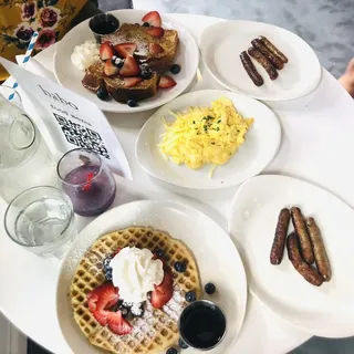 Waffle and Berries
