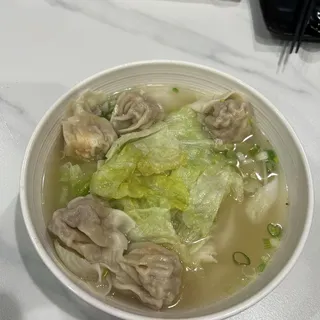 115. House Special Wonton Noodle Soup