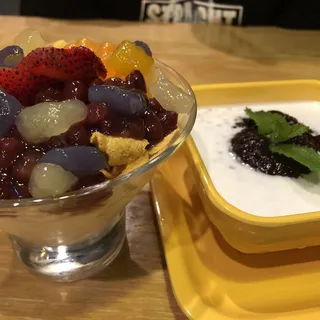 170. Fresh Fruits Taro Mochi
