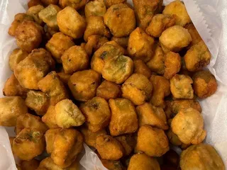 Three Little Pigs Bar-B-Q