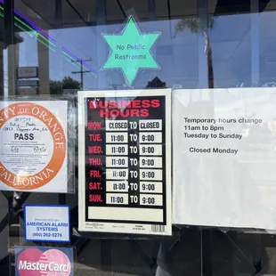 Store hours