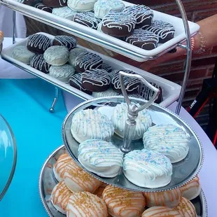 Wedding babybites for all! Delicious! Sea glass color scheme was gorgeous on the dessert table!